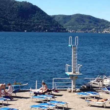 Casa Di Tati, Picturesque View Over The Lake Moltrasio